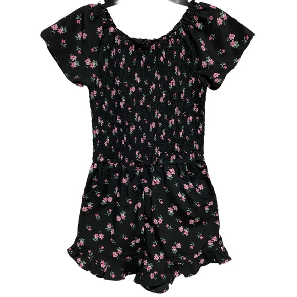 Star Ride Other - Star Ride Romper Charming Floral Kids Romper Black Pink Smocked Pockets